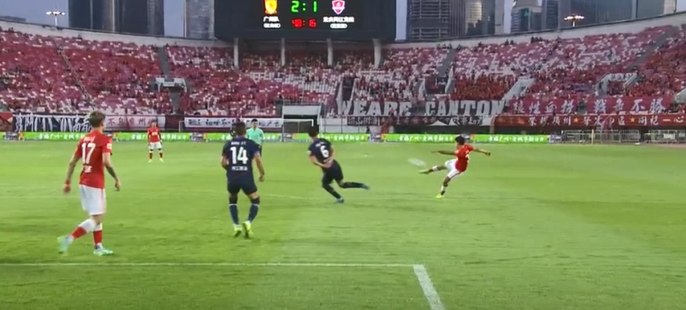  蒙彼利埃攻防两端发力，客场逼平联赛领头羊